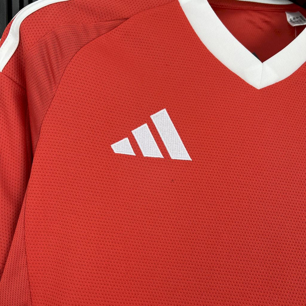 INTERNACIONAL HOME 25/26