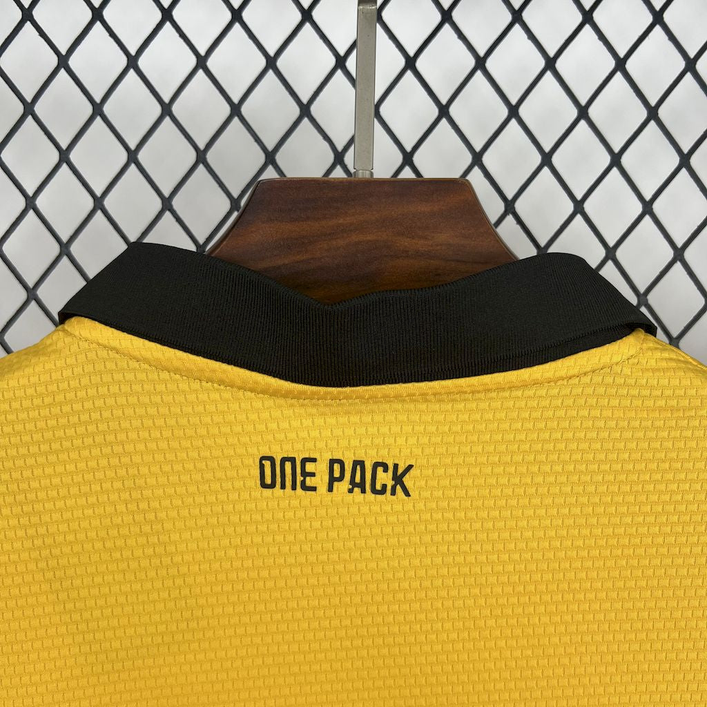 WOLVERHAMPTON HOME 25/26