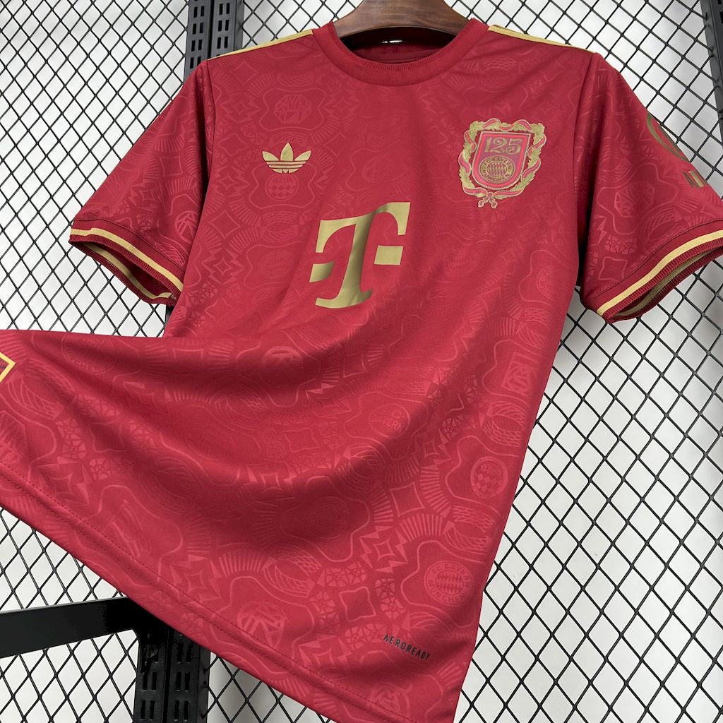 BAYERN MUNICH 125th