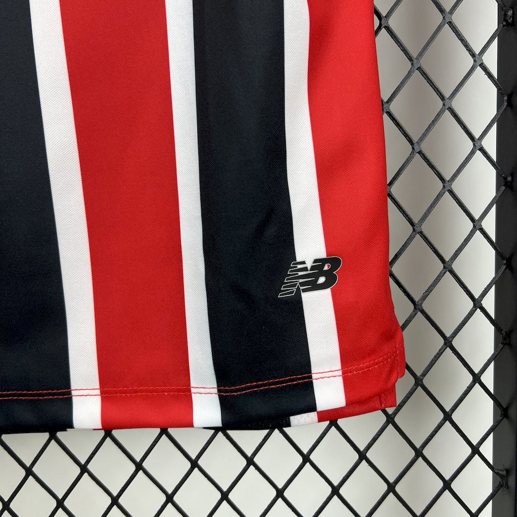 SÃO PAULO AWAY 25/26