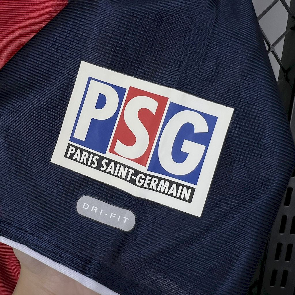 PARIS SAINT-GERMAIN RETRÔ 01/02