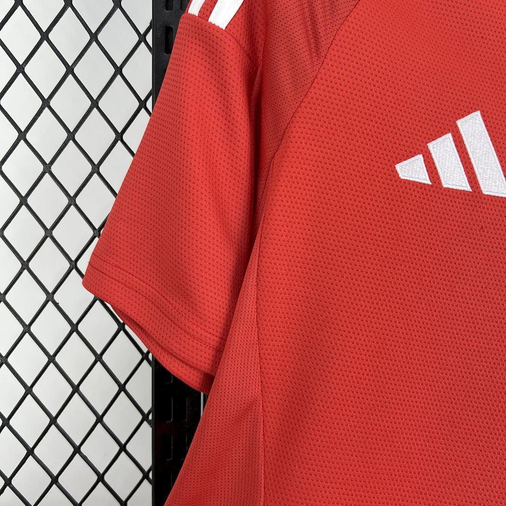 INTERNACIONAL HOME 25/26