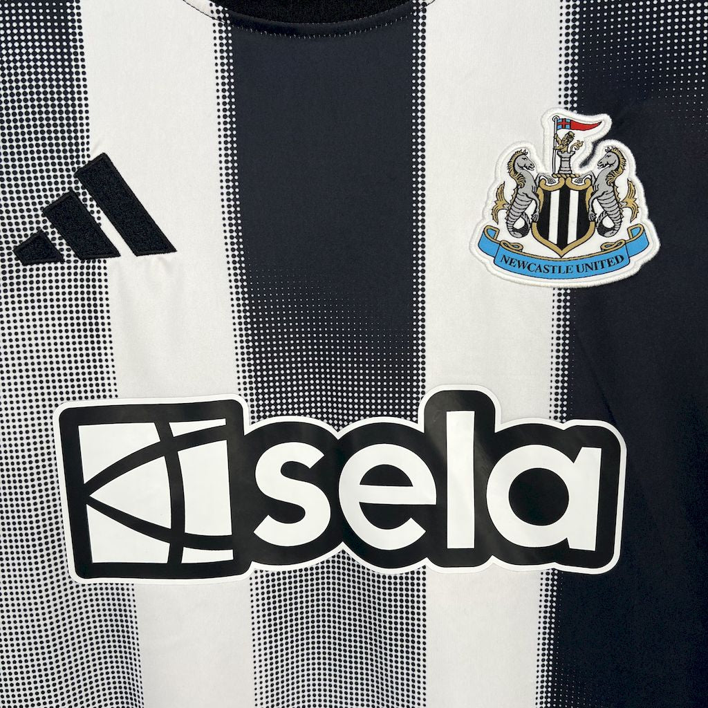 NEWCASTLE UNITED UNITED HOME 25/26