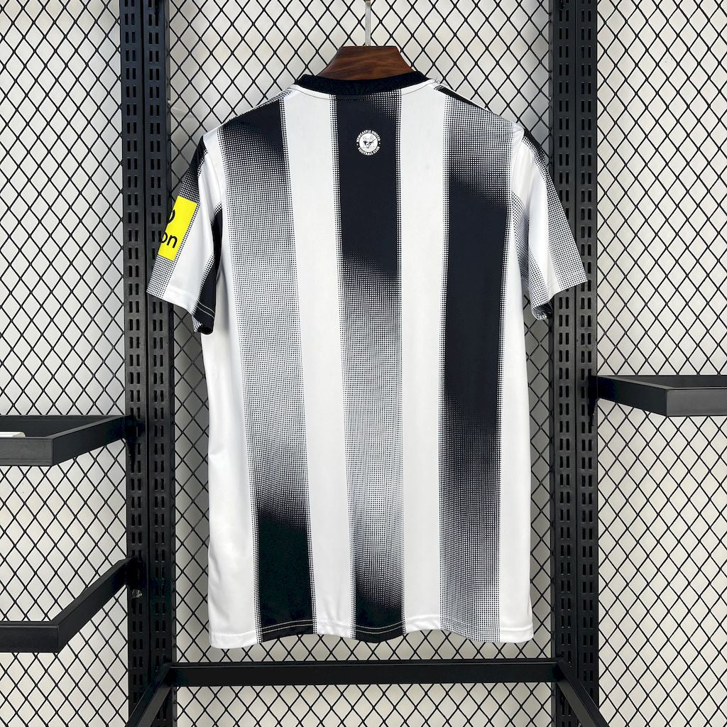 NEWCASTLE UNITED UNITED HOME 25/26