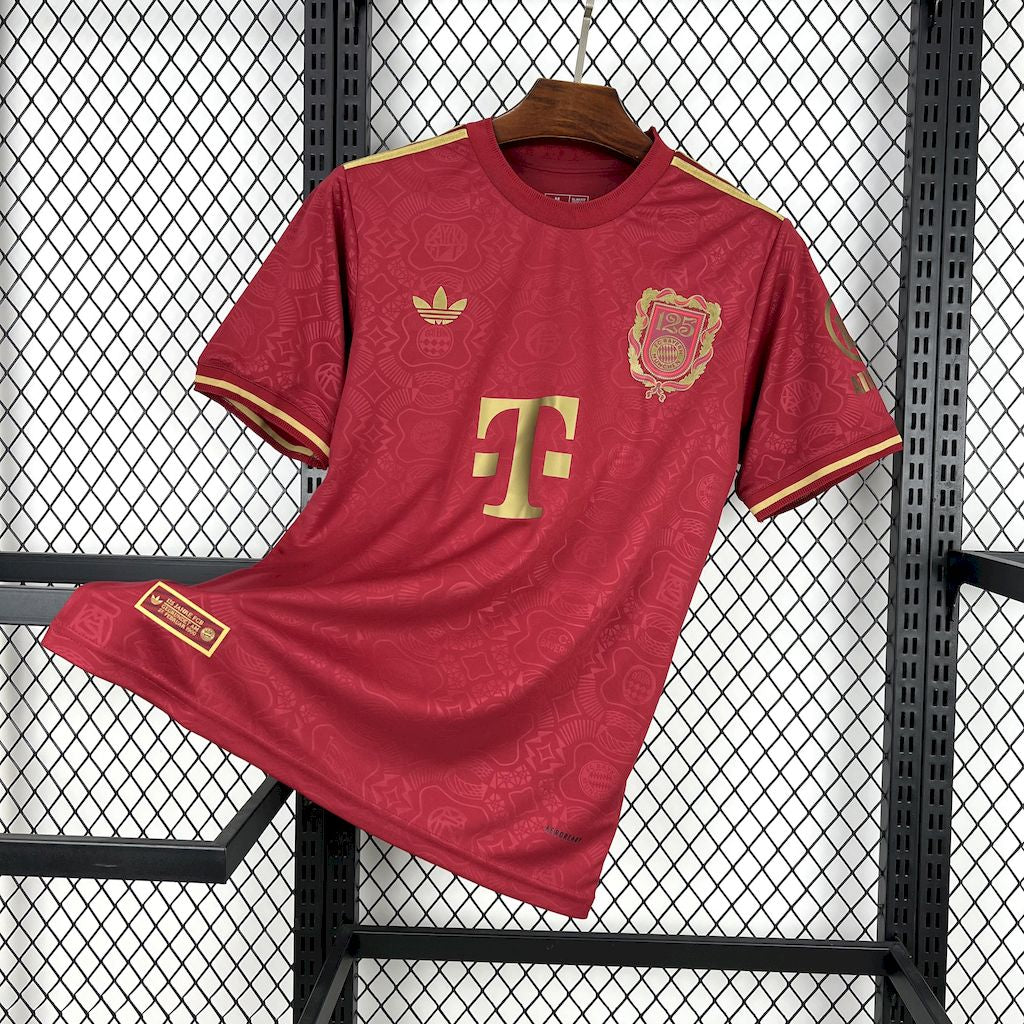 BAYERN MUNICH 125th