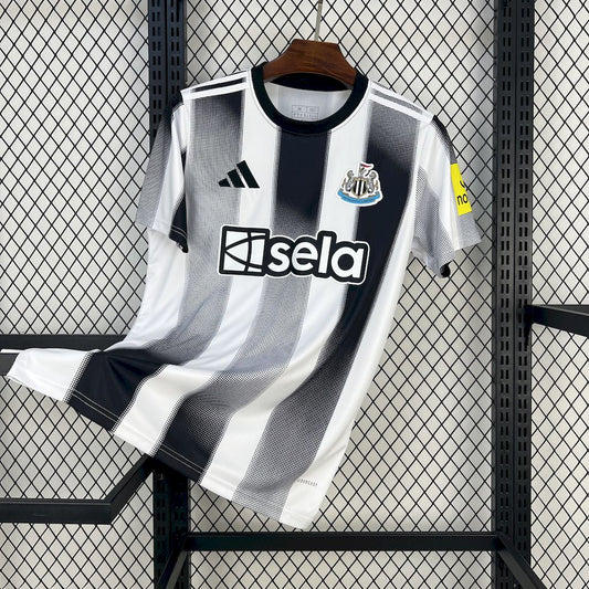 NEWCASTLE UNITED UNITED HOME 25/26
