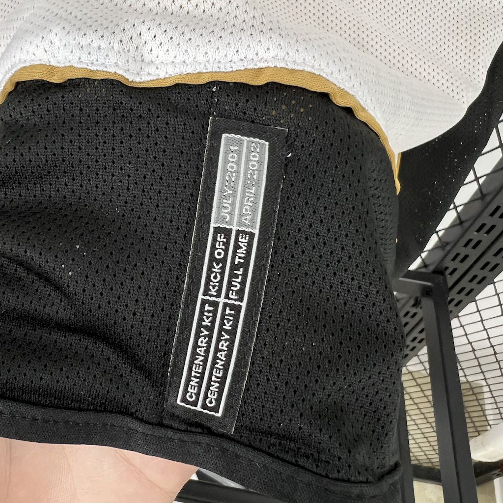 MANCHESTER UNITED CENTENARY 01/02 RETRÔ