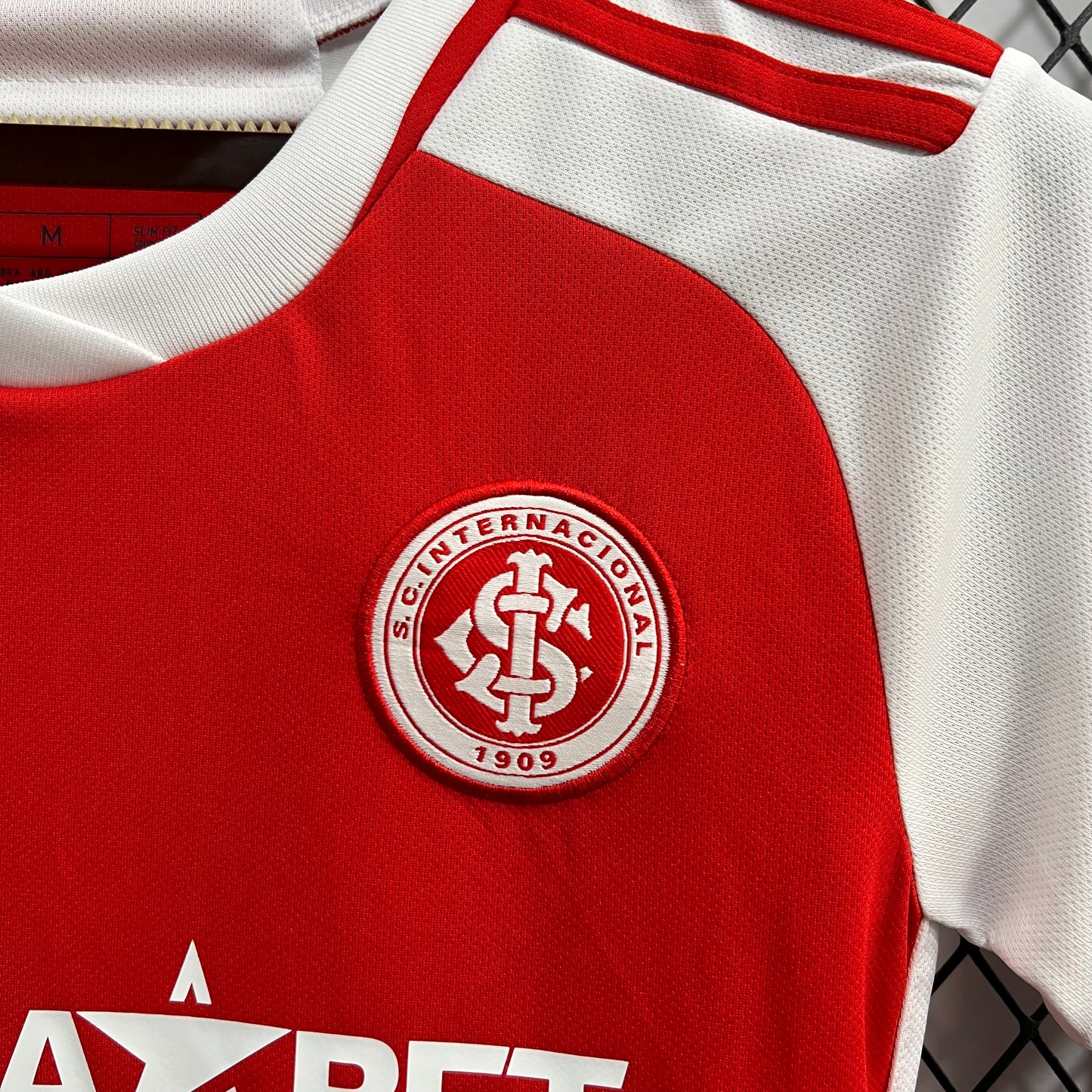INTERNACIONAL HOME 24/25 WOMAN