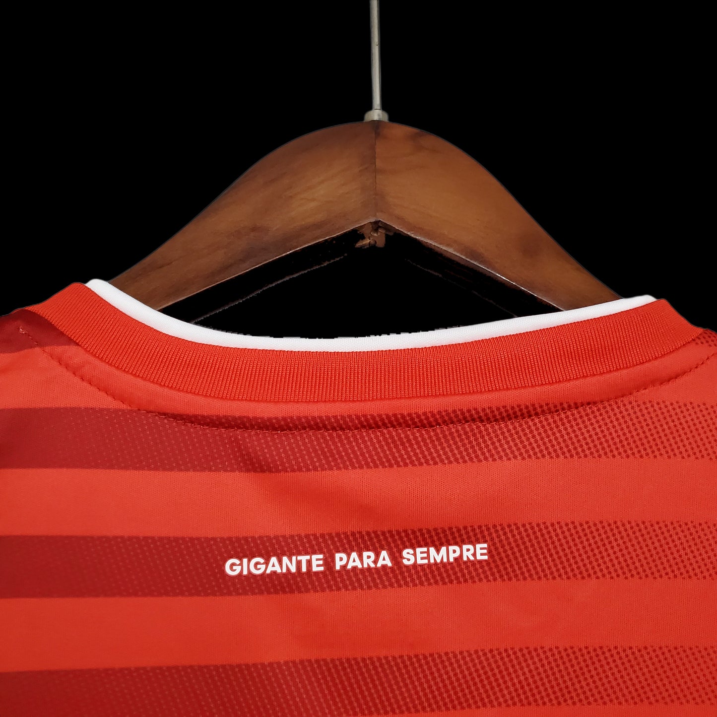 INTERNACIONAL HOME 21/22 WOMAN