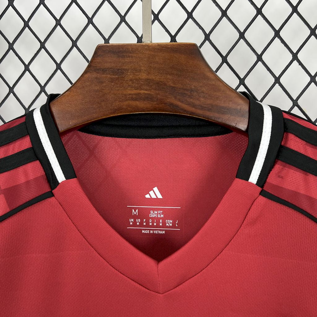 MANCHESTER UNITED HOME 25/26